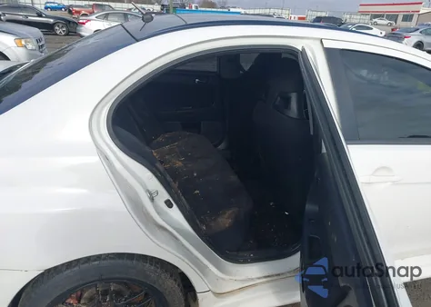 2011 Mitsubishi Lancer Evolution Gsr z USA, uszkodzony, nr VIN JA32W8FV7BU029000